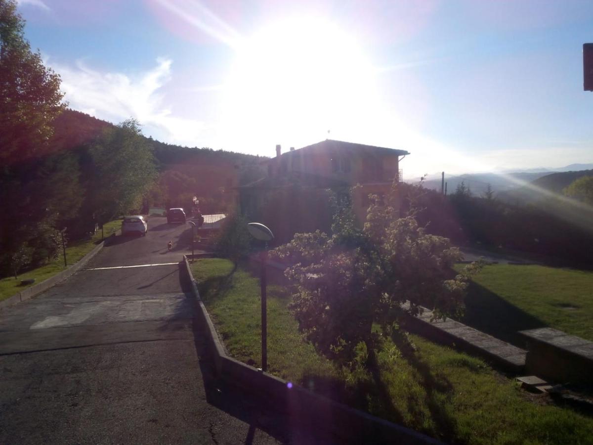 Busso La Casa Di Mezzo-Affitti Brevi-Zona Ospedaliヴィラ エクステリア 写真